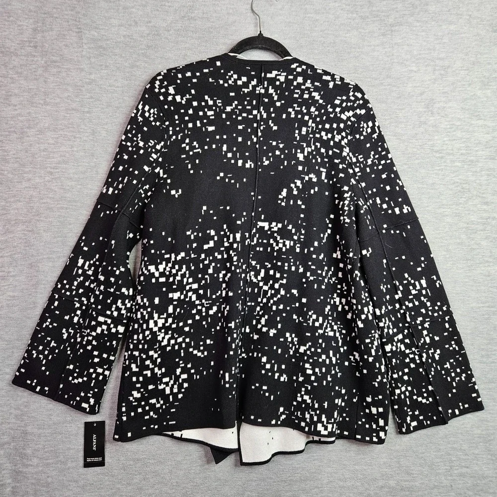 Alfani Womens Open Front Cardigan Sweater M Black White Graphic NWT